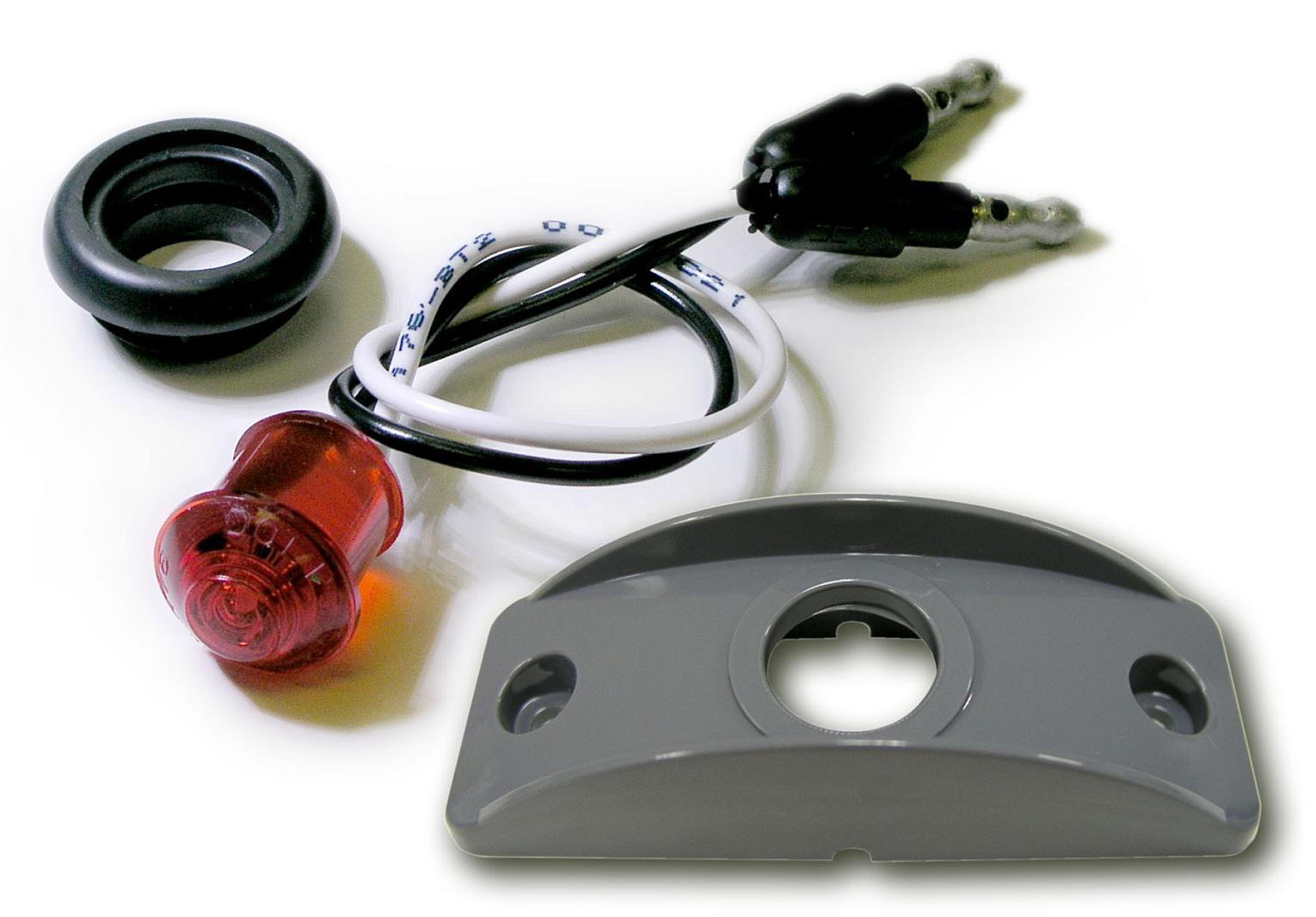M171R-P by PETERSON LIGHTING - 171 Series Piranha® LED Clearance/Side Marker Light - Red with Plug