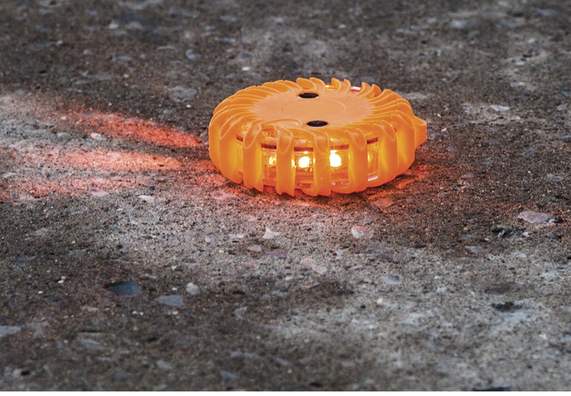 buyers-light-strobe-4in-16-led-road-flare-47.gif